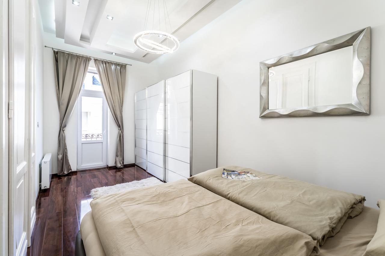 Breathless View Parliament 2 Luxury Suites With Terrace Free Parking Reservation Needed Budapest Exterior photo