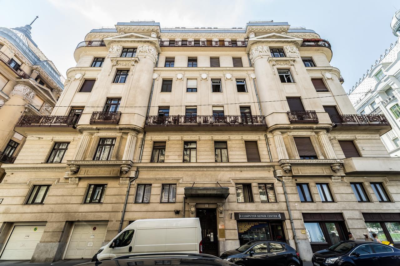 Breathless View Parliament 2 Luxury Suites With Terrace Free Parking Reservation Needed Budapest Exterior photo